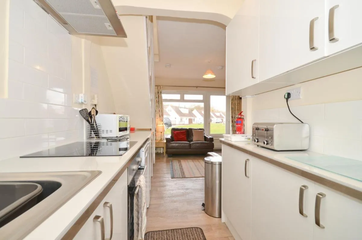 Image 1 of 17 Tollgate Cottages