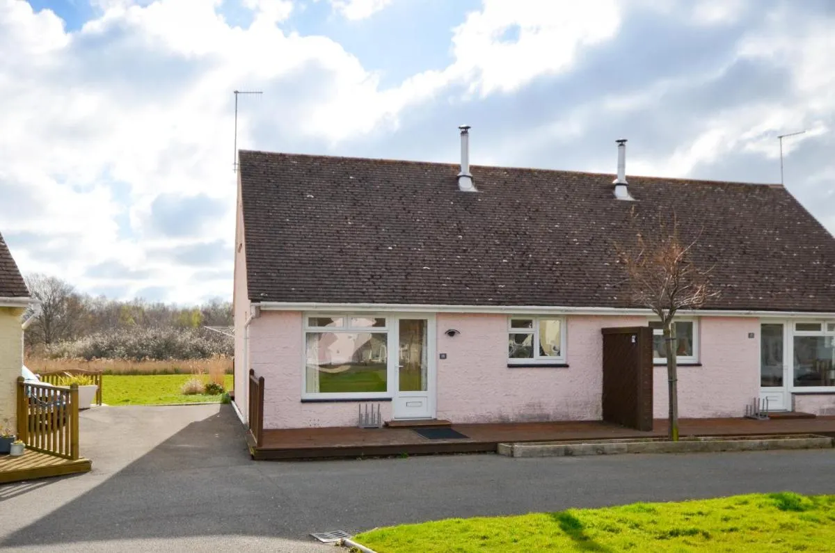 Image 3 of 18 Tollgate Cottages
