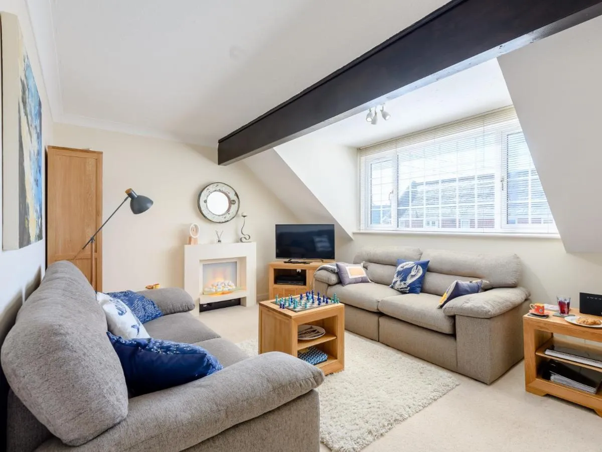 Image 4 of 1 Bed in Milford on Sea 79332