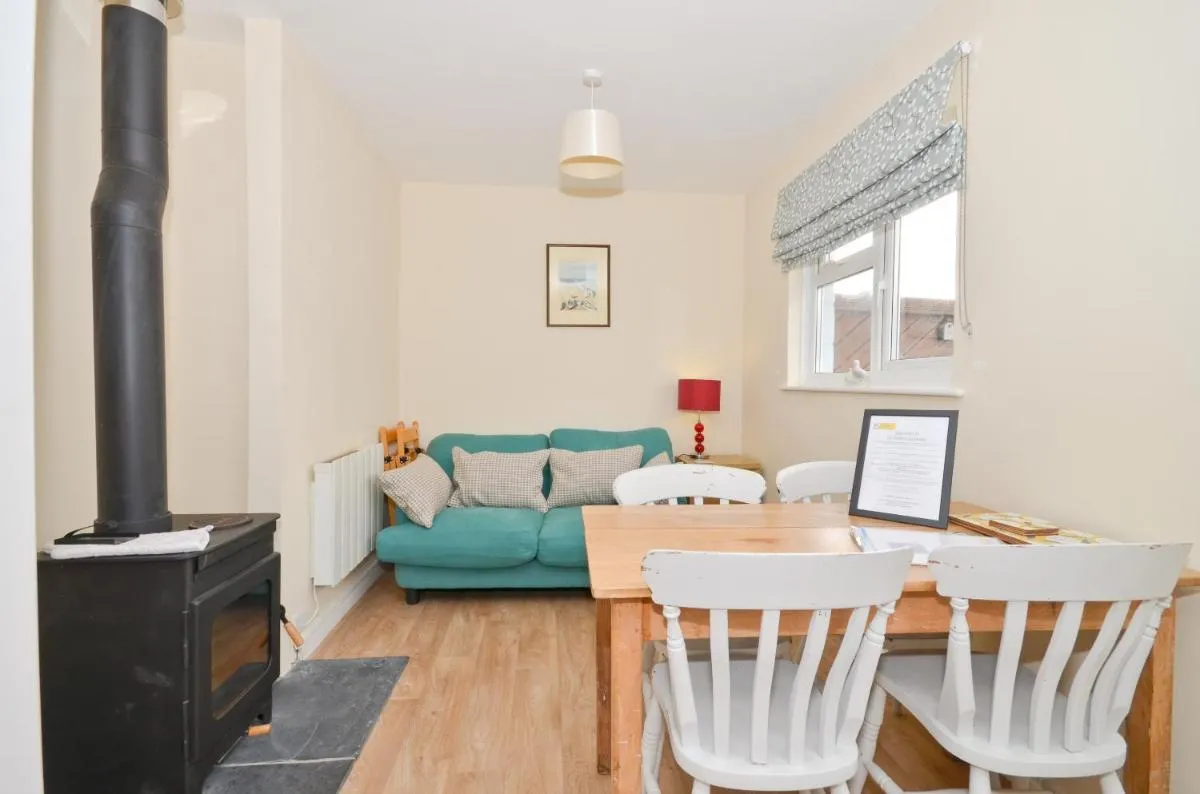 Image 2 of 24 Tollgate Cottages