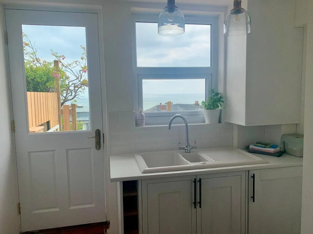 Image 2 of 28 North, Stunning Costal home with Generous Ferry Reduction