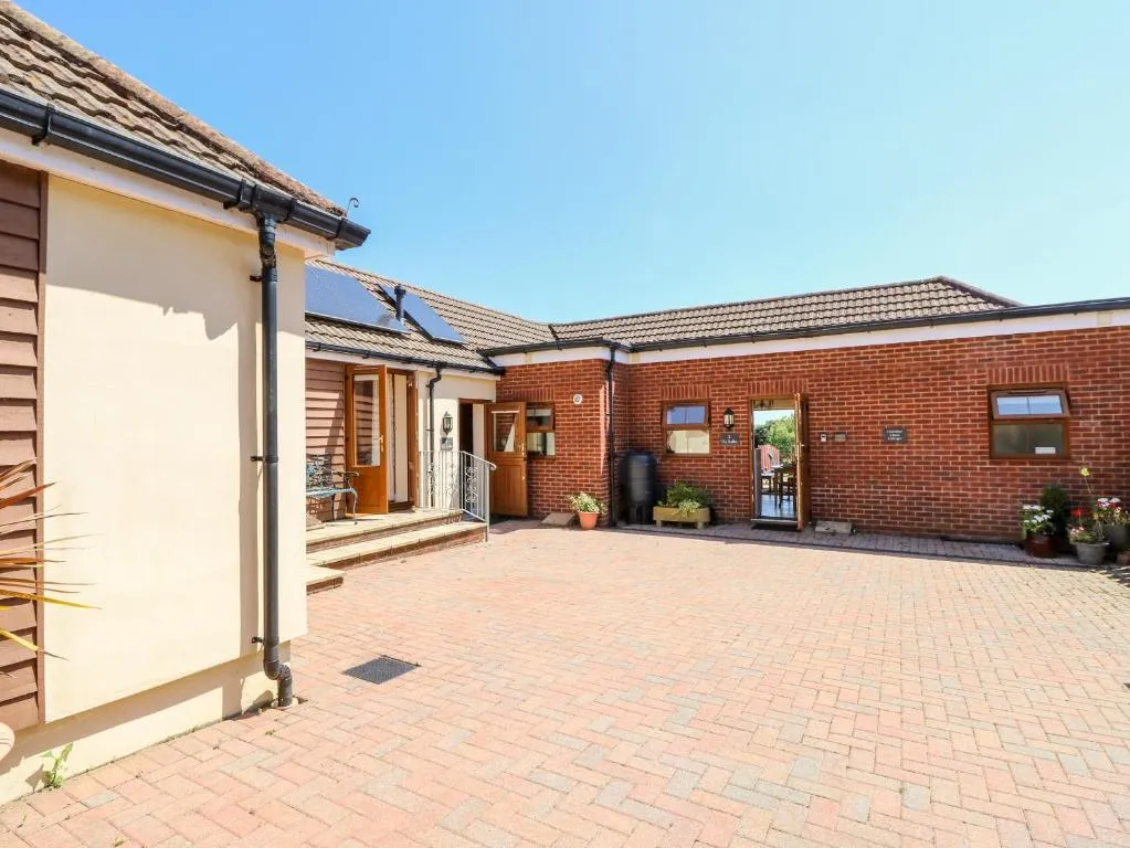 Image of 2 The Stables