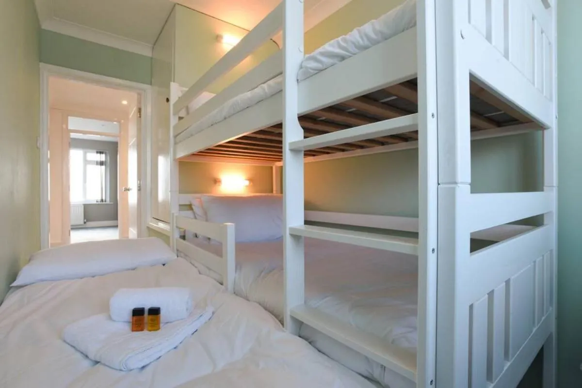 Image 6 of Amazing view High end beachfront 3BR 5beds 7 guest