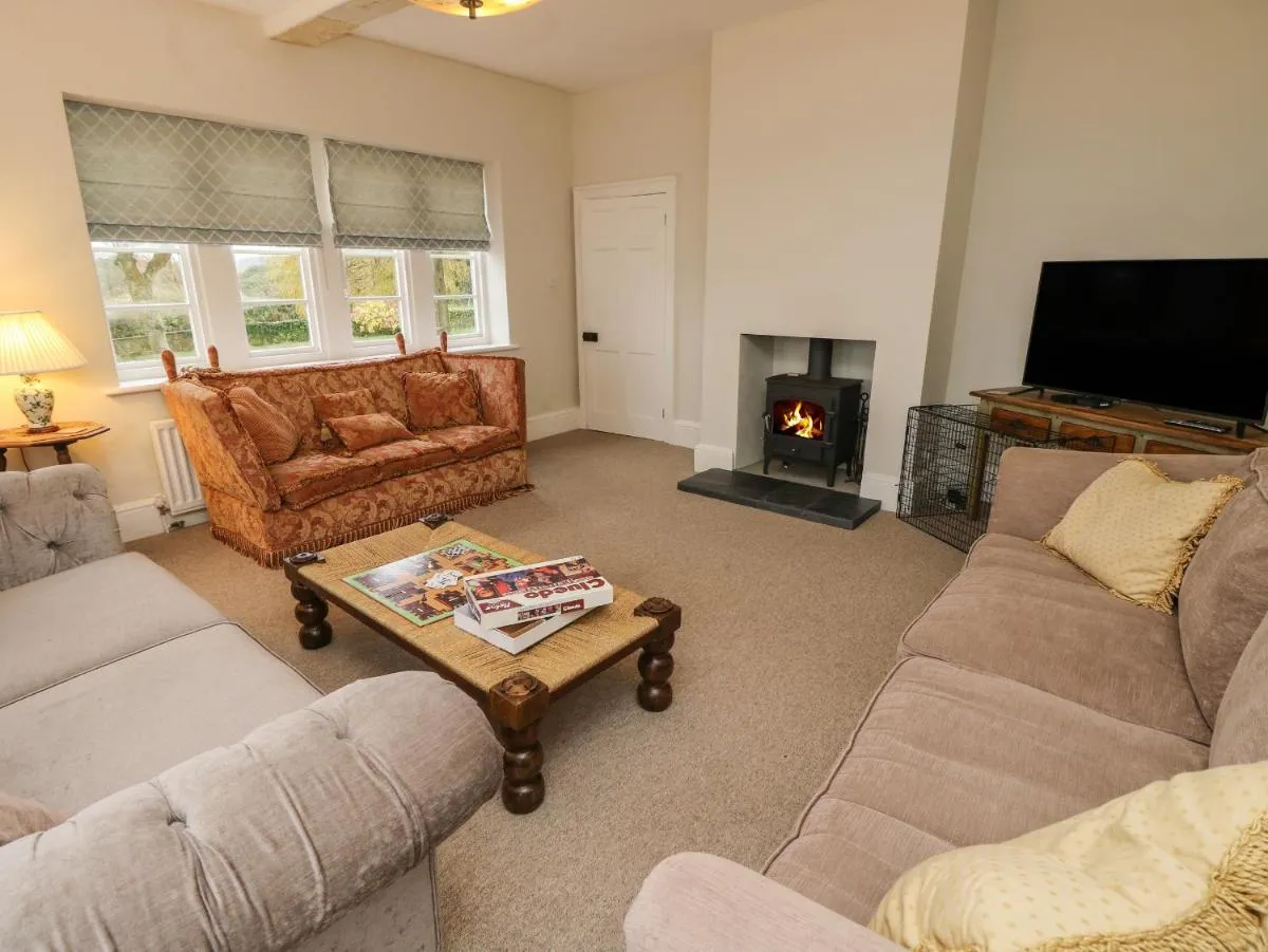 Image 4 of Appuldurcombe Farmhouse