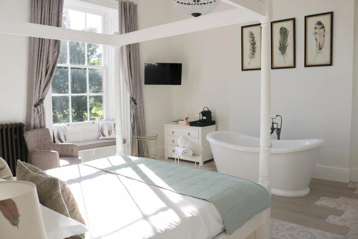 Image 2 of Bartley Lodge Hotel