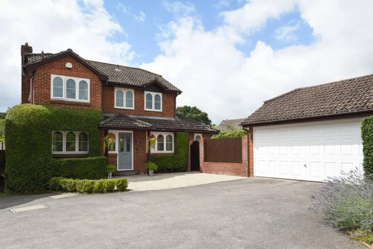 Image 2 of Beautiful Meon Valley Family Home