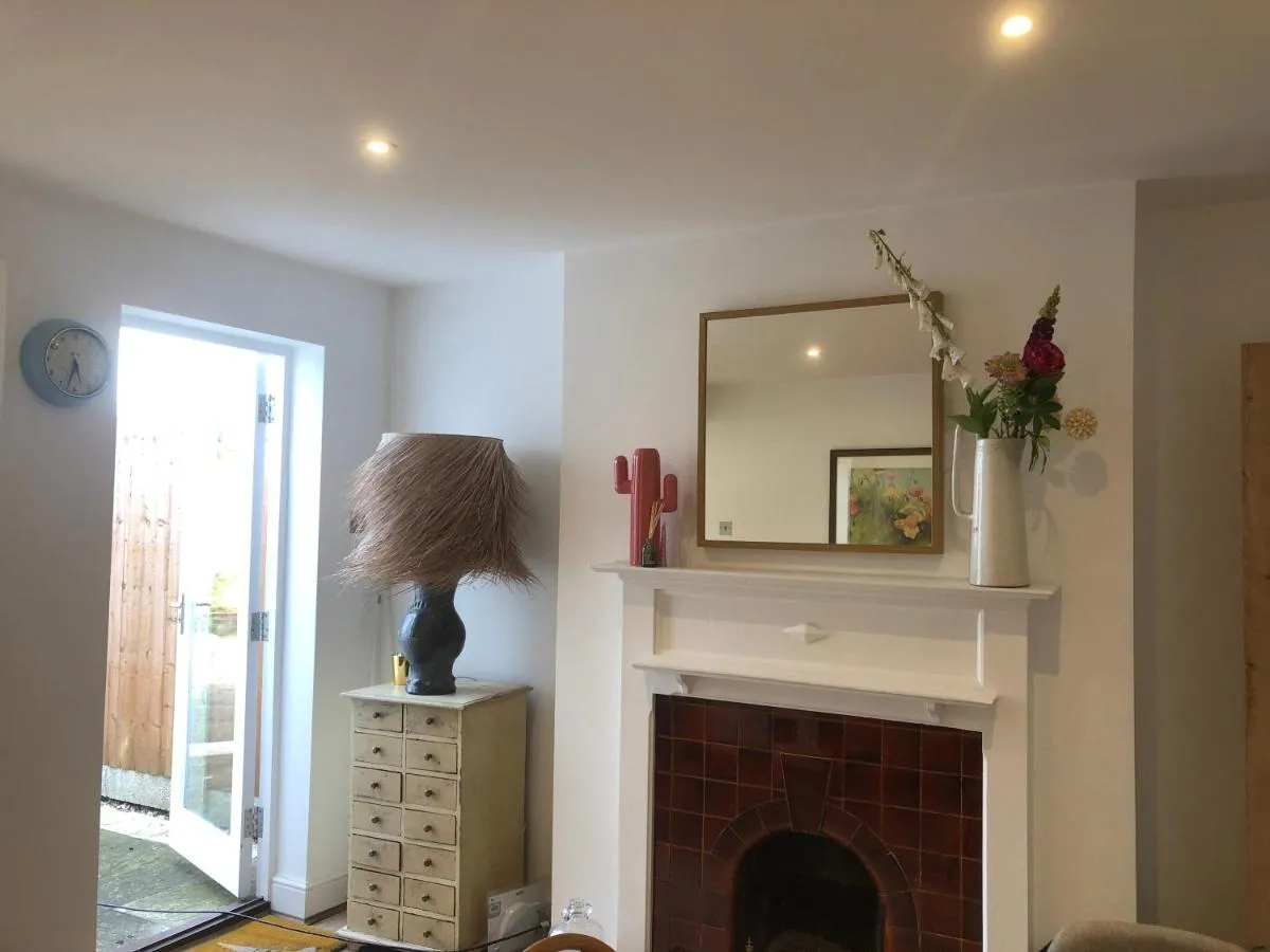 Image 2 of Boutique City Centre Home