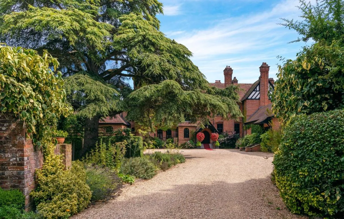 Image of Careys Manor Hotel & SenSpa