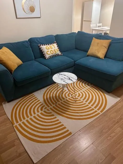 Image of Centrally Located Cozy Apartment in Southampton