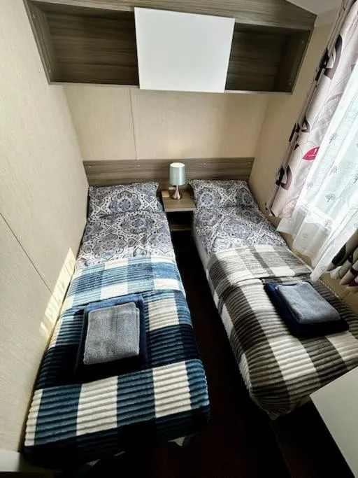 Image 5 of Charming Chamber with spacious relaxing area