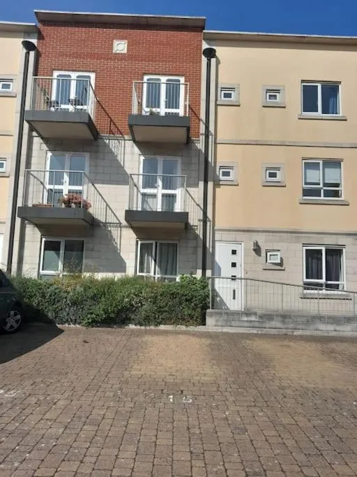 Image 4 of City Centre Apartment with Parking