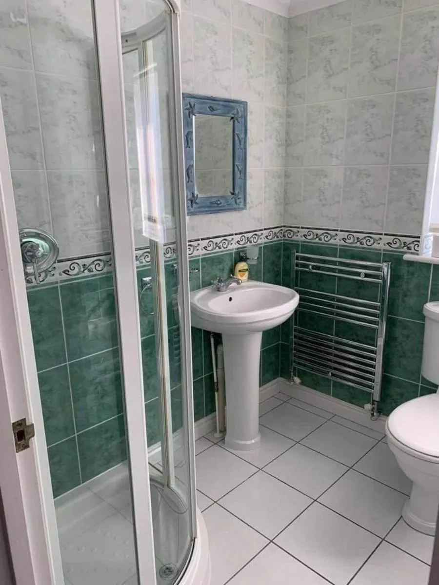 Image 3 of Cozy Beach House in Sandown – 3 Bedrooms