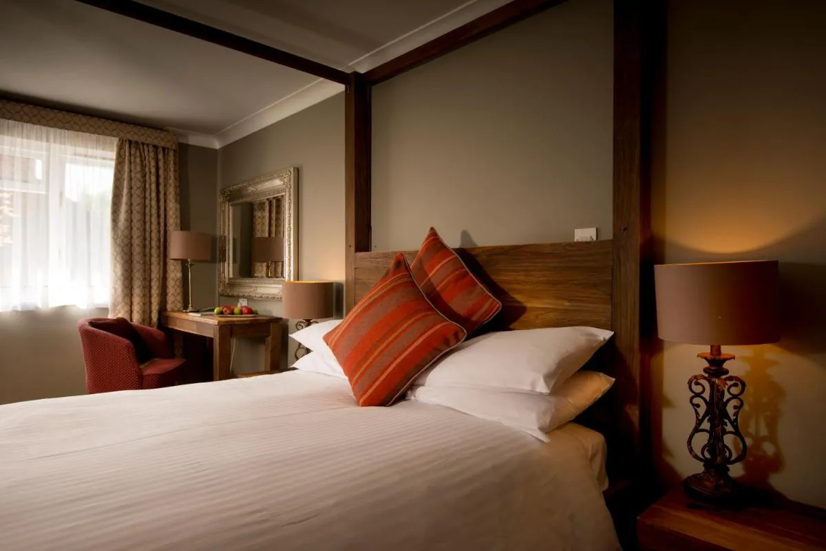 Image 5 of Crouchers Hotel