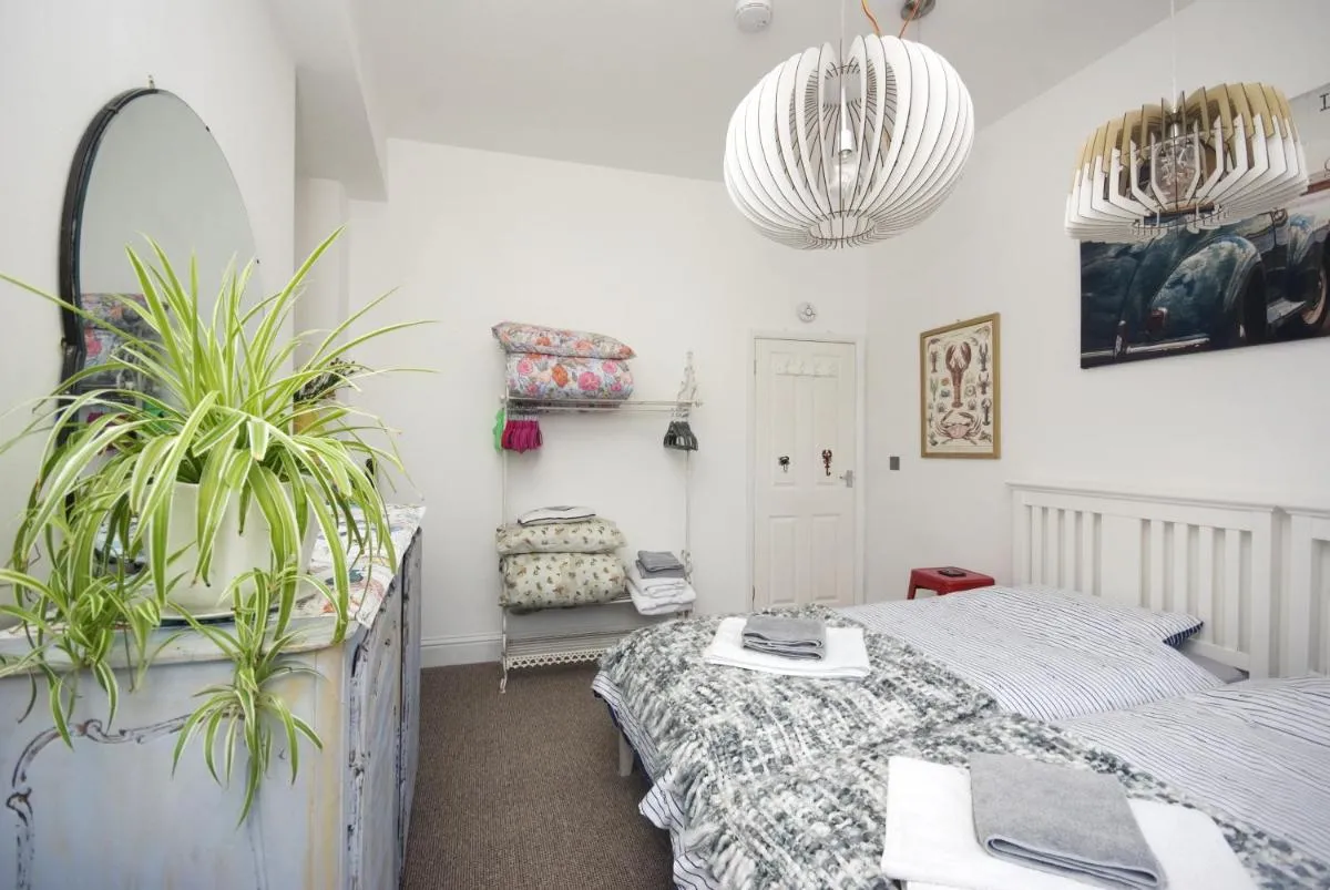 Image 6 of Enjoy Ventnor 1, Pier Street, Wightlink offer