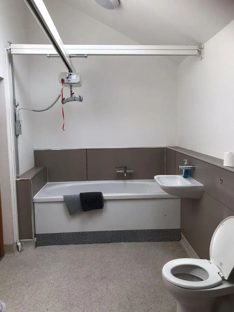 Image 4 of Fully accessible Hampshire Home