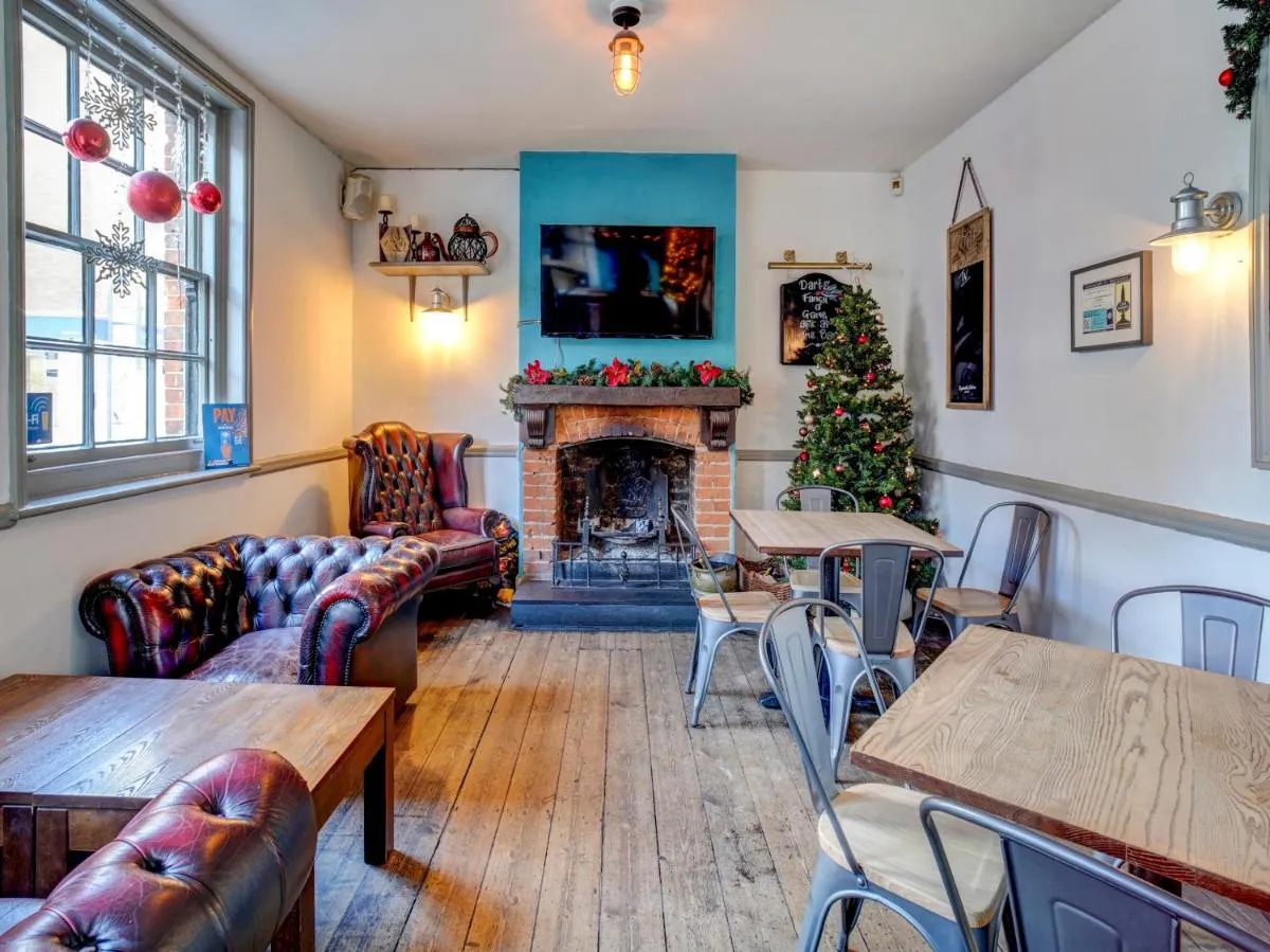 Image 6 of George & Dragon Inn