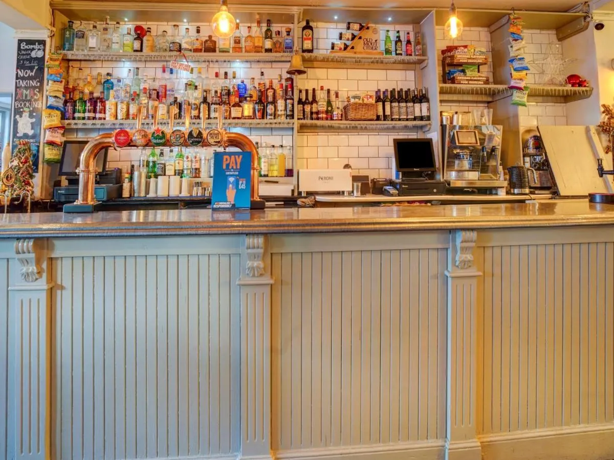 Image 2 of George & Dragon Inn