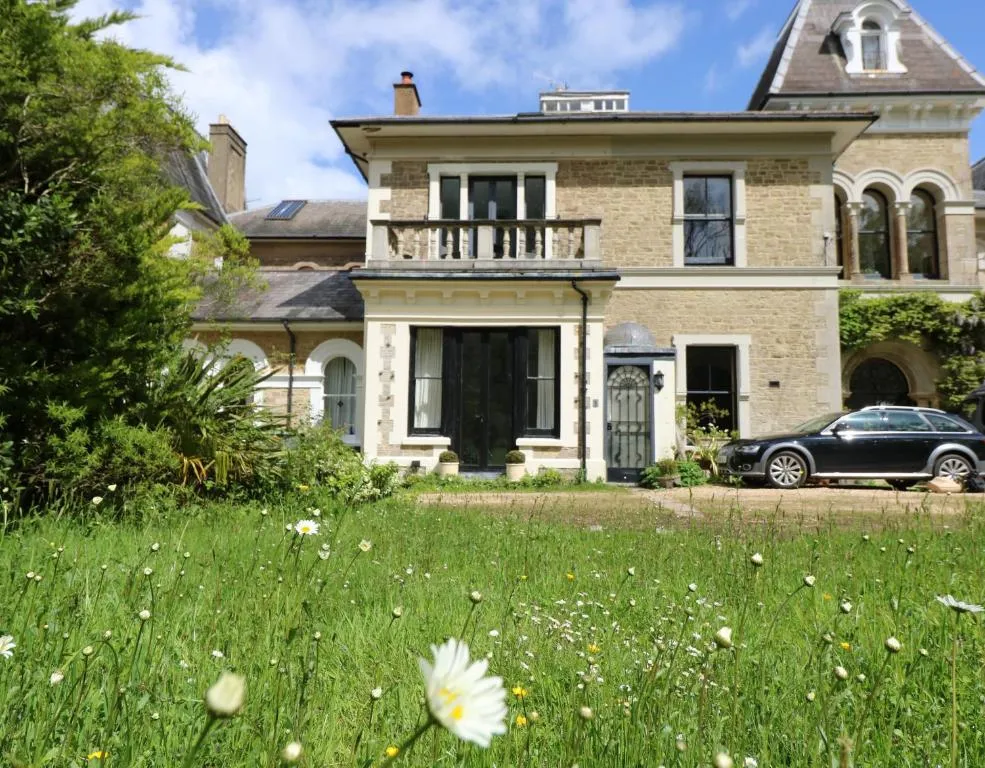 Image of Grand Victorian family home – nestled between woodland and beach