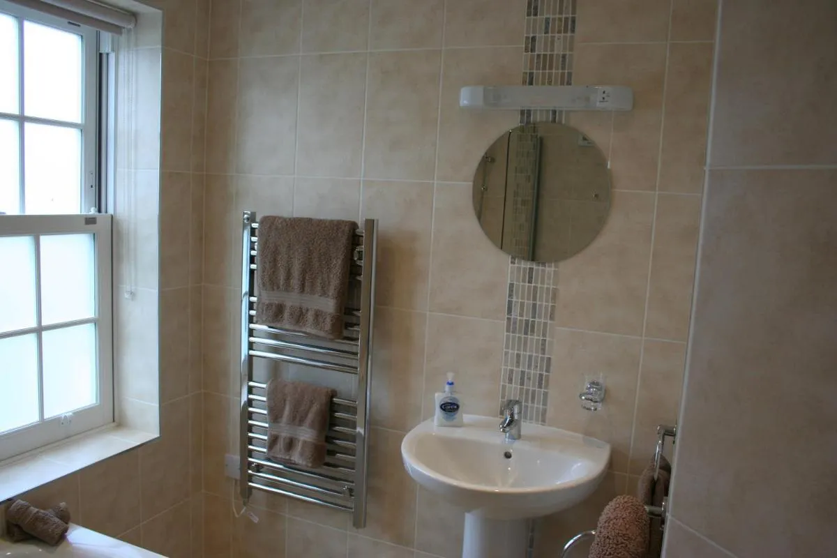 Image 2 of Highlands Apartment 3