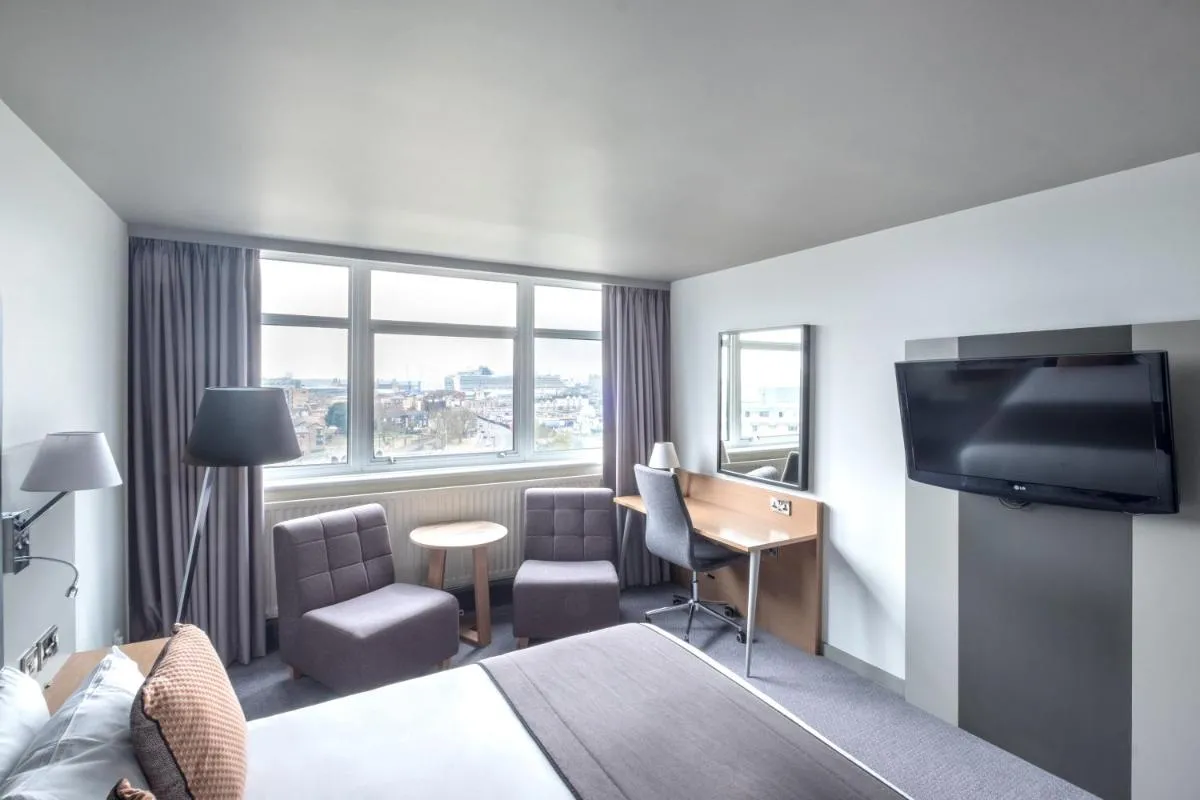 Image 4 of Holiday Inn Southampton, an IHG Hotel