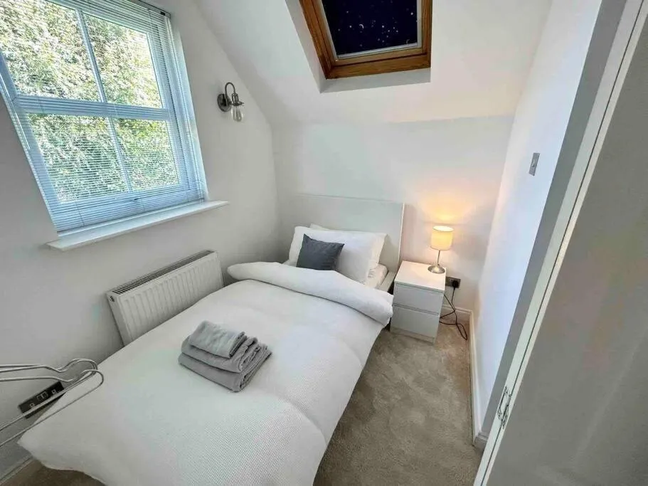 Image 1 of Home in Southsea, Portsmouth, Close to the Sea