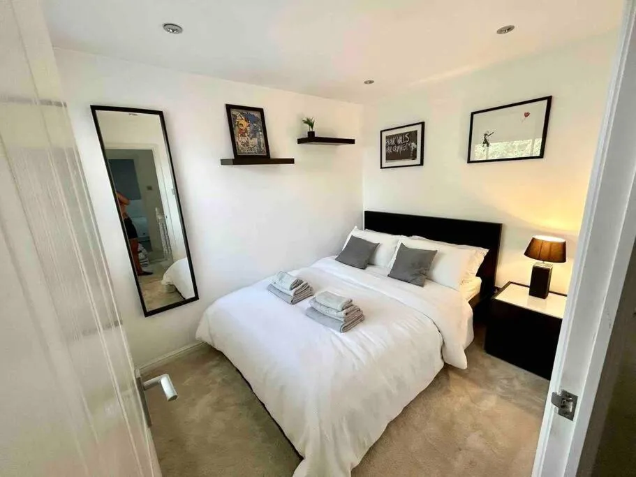 Image 6 of Home in Southsea, Portsmouth, Close to the Sea
