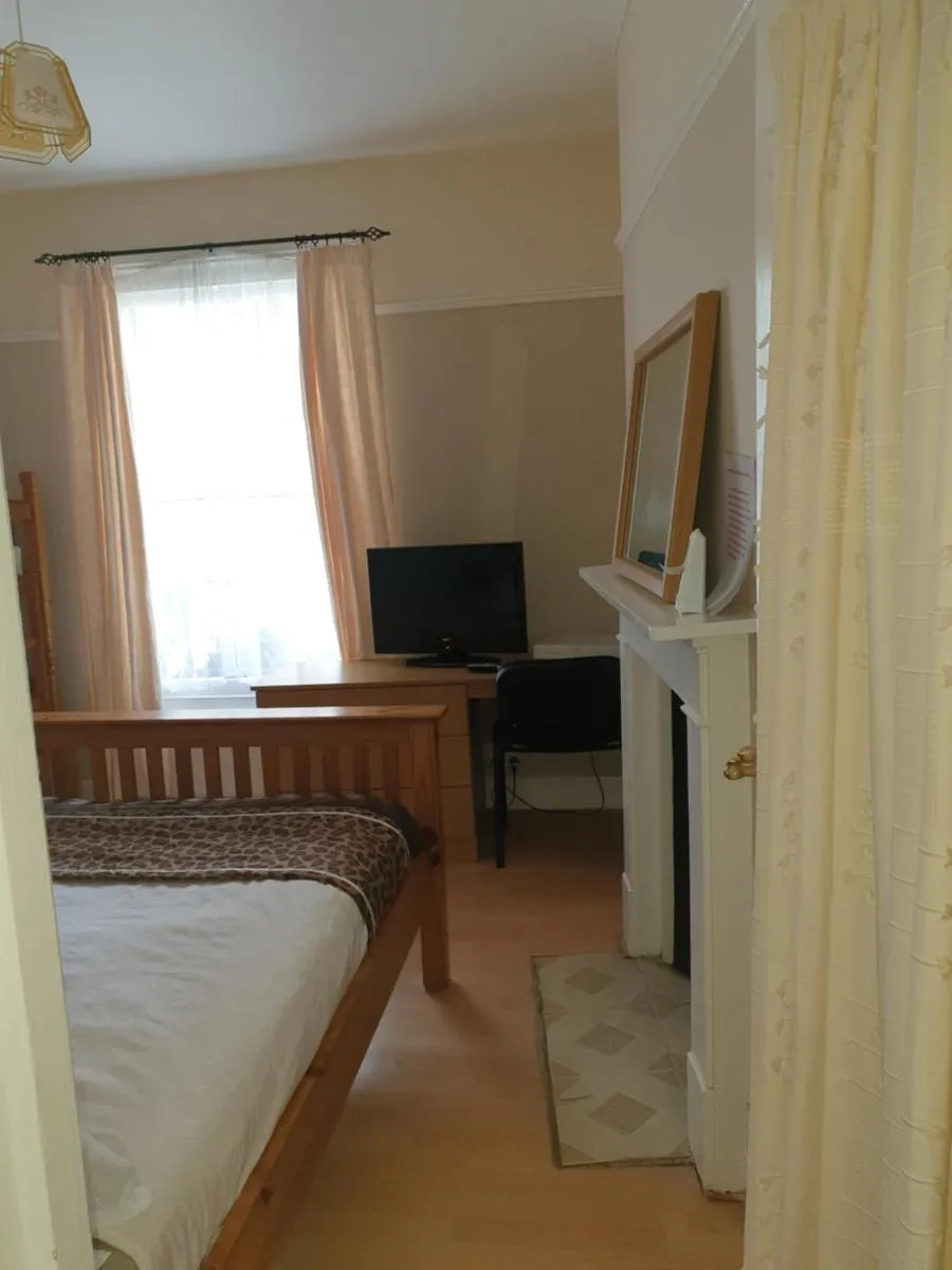 Image 1 of Homeleigh Apartments- Isle of Wight