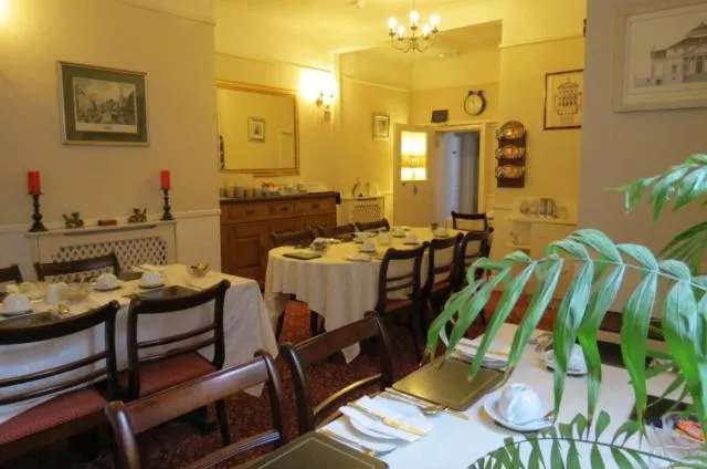 Image 1 of Hunters Lodge Guest House