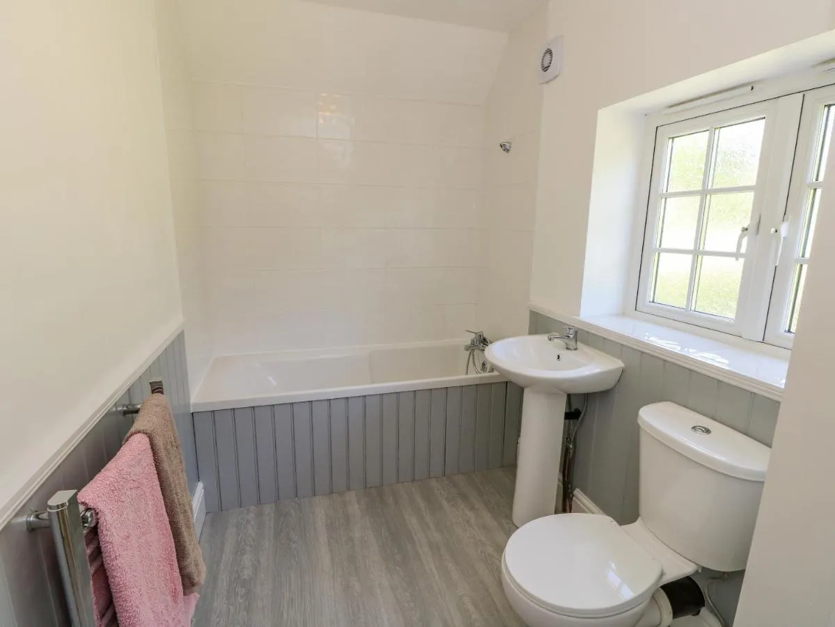 Image 2 of Ladylands Cottage