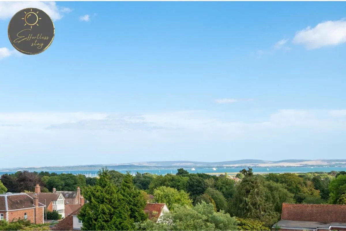 Image 2 of Leeward House -Stunning Sea Views across the Solent, Parking, Luxury, High Street Location