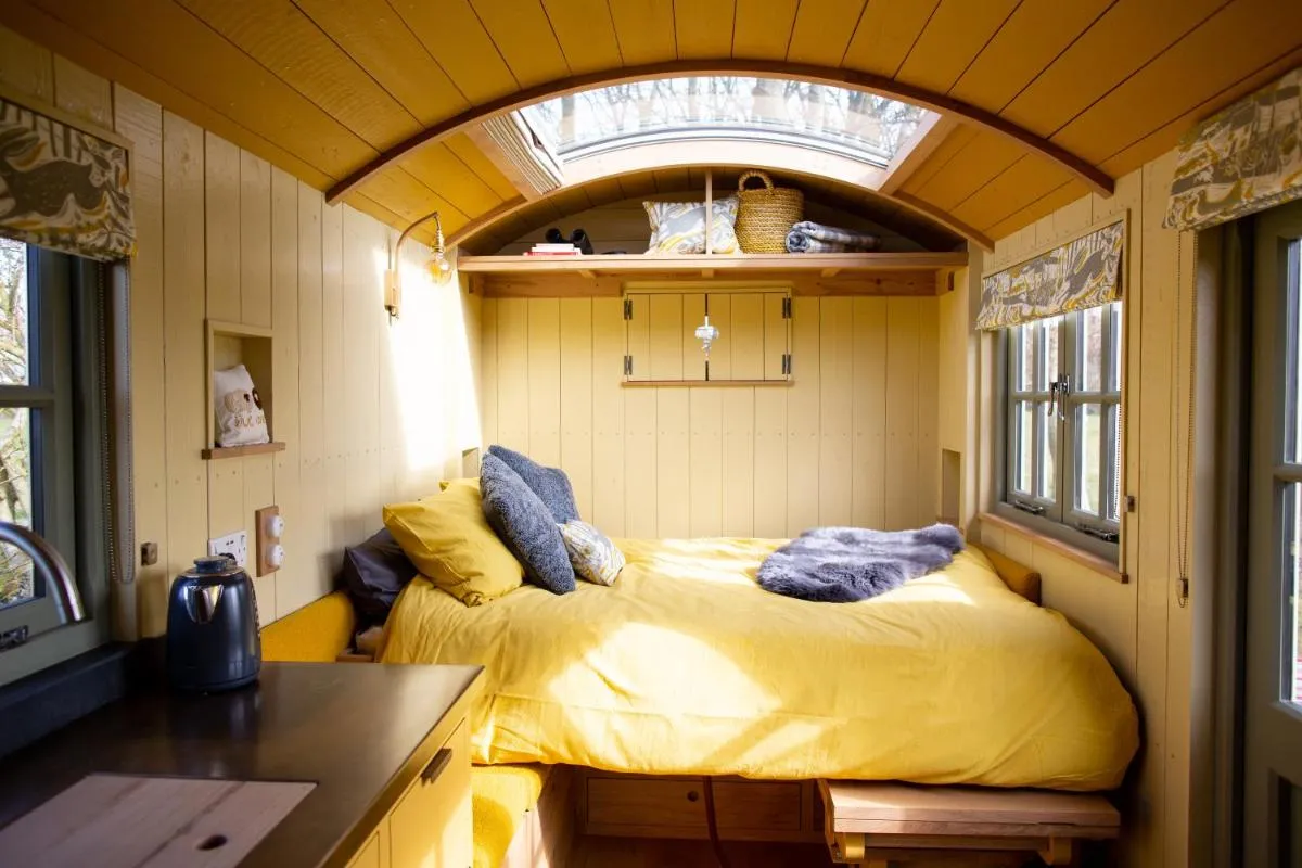 Image 5 of Little Plovers Shepherd Hut
