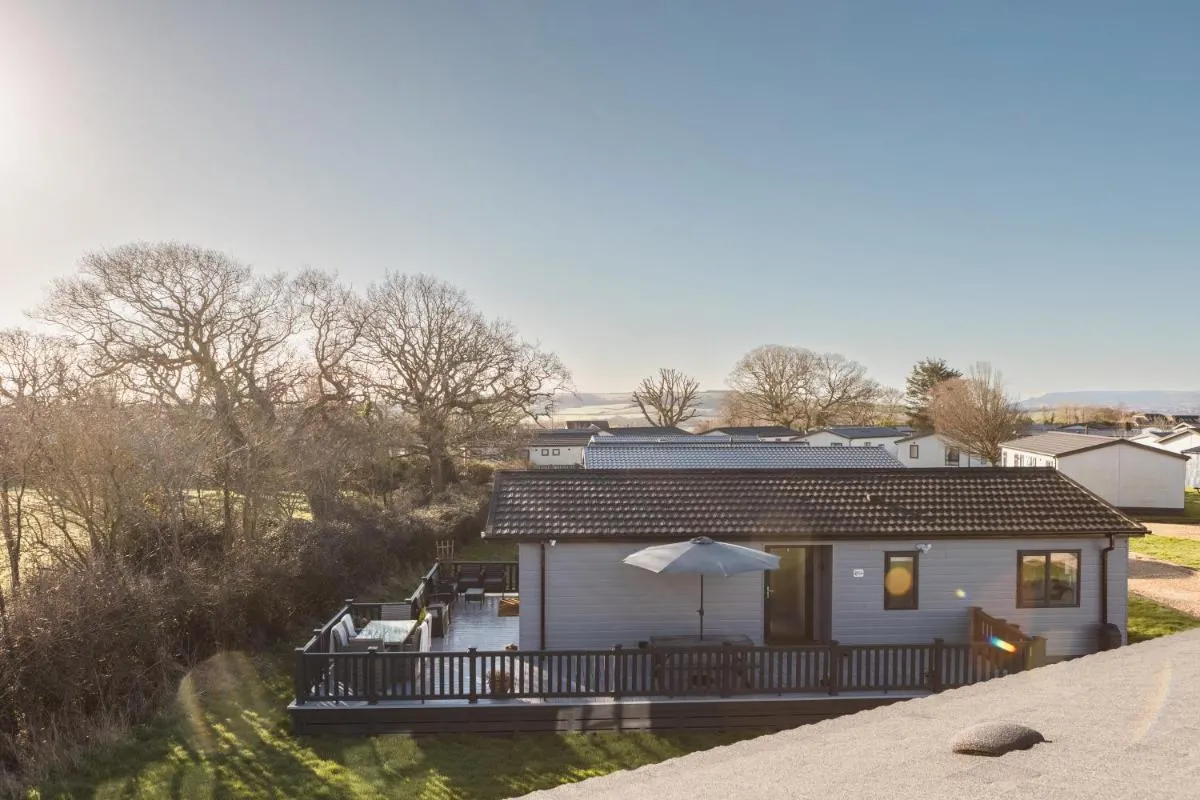 Image 6 of Luxurious 2-Bed Lodge in St Helens Ryde