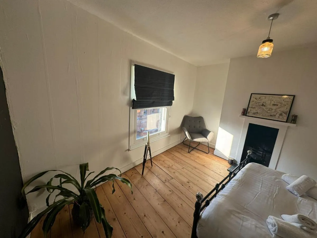 Image 2 of Mill Hill Guest House