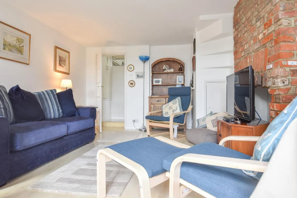 Image 4 of Mulberry Cottage