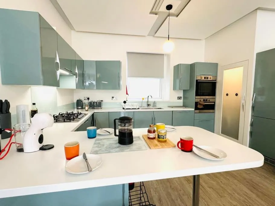 Image 3 of New Waverleys Retreat Stunning Loft Style Ventnor