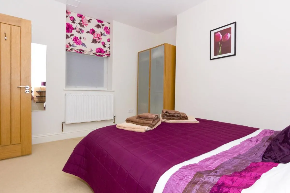 Image 4 of No. 1, Hambrough House