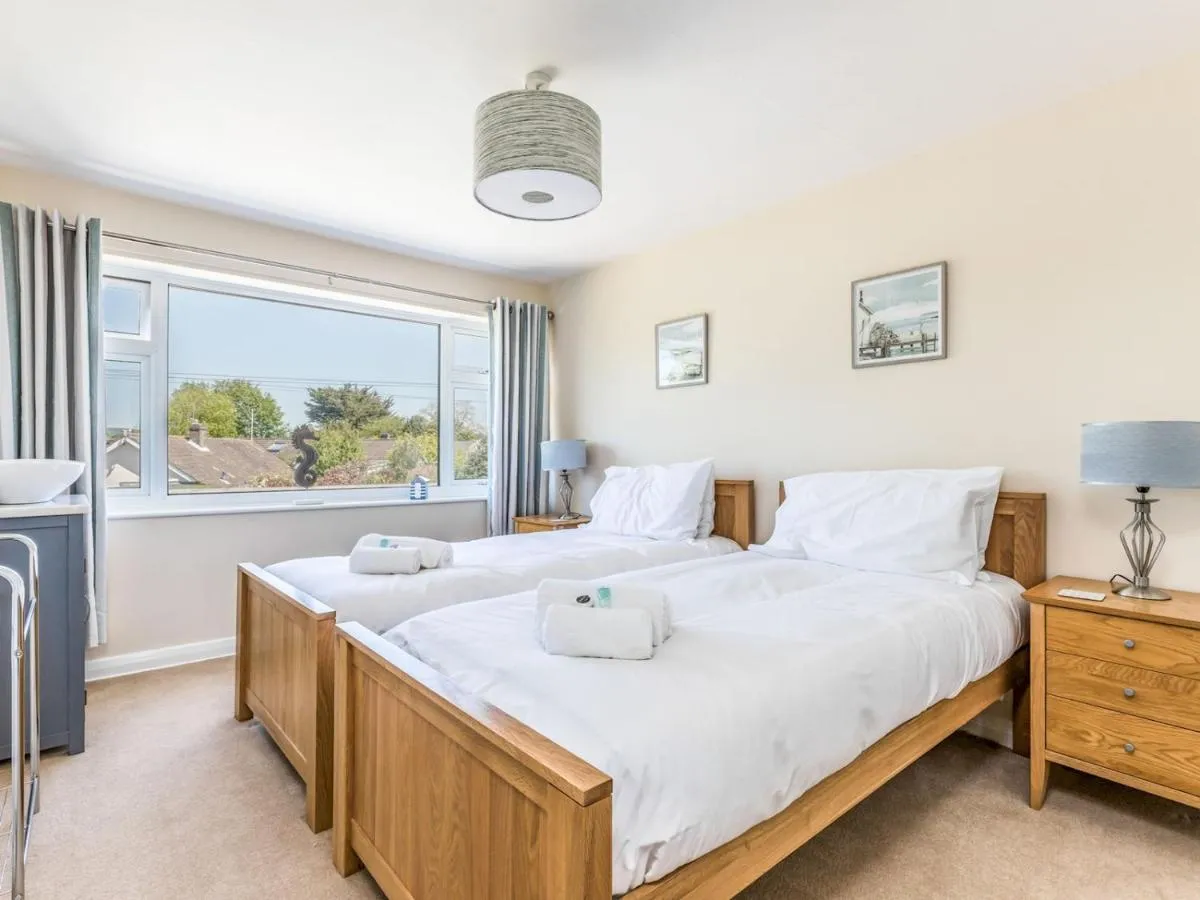 Image 5 of Pass the Keys 3 bedroom Cottage in the heart of beautiful Bosham