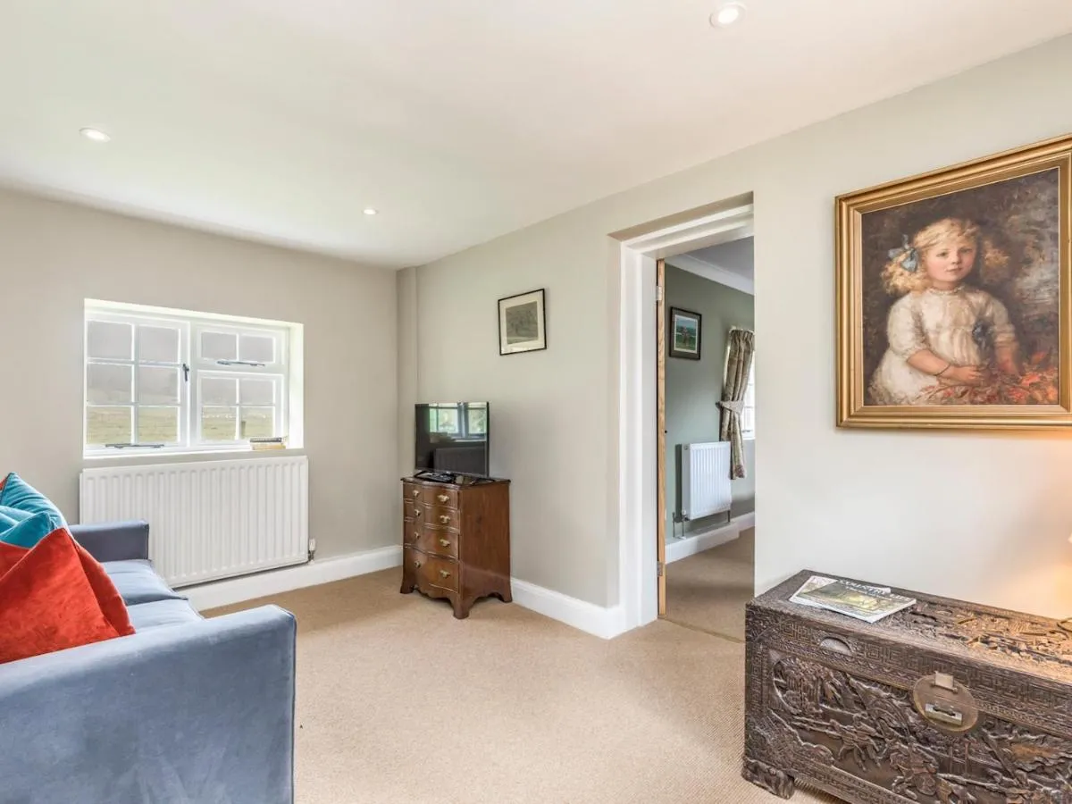 Image 3 of Pass the Keys Charming Country Cottage With Spectacular Views