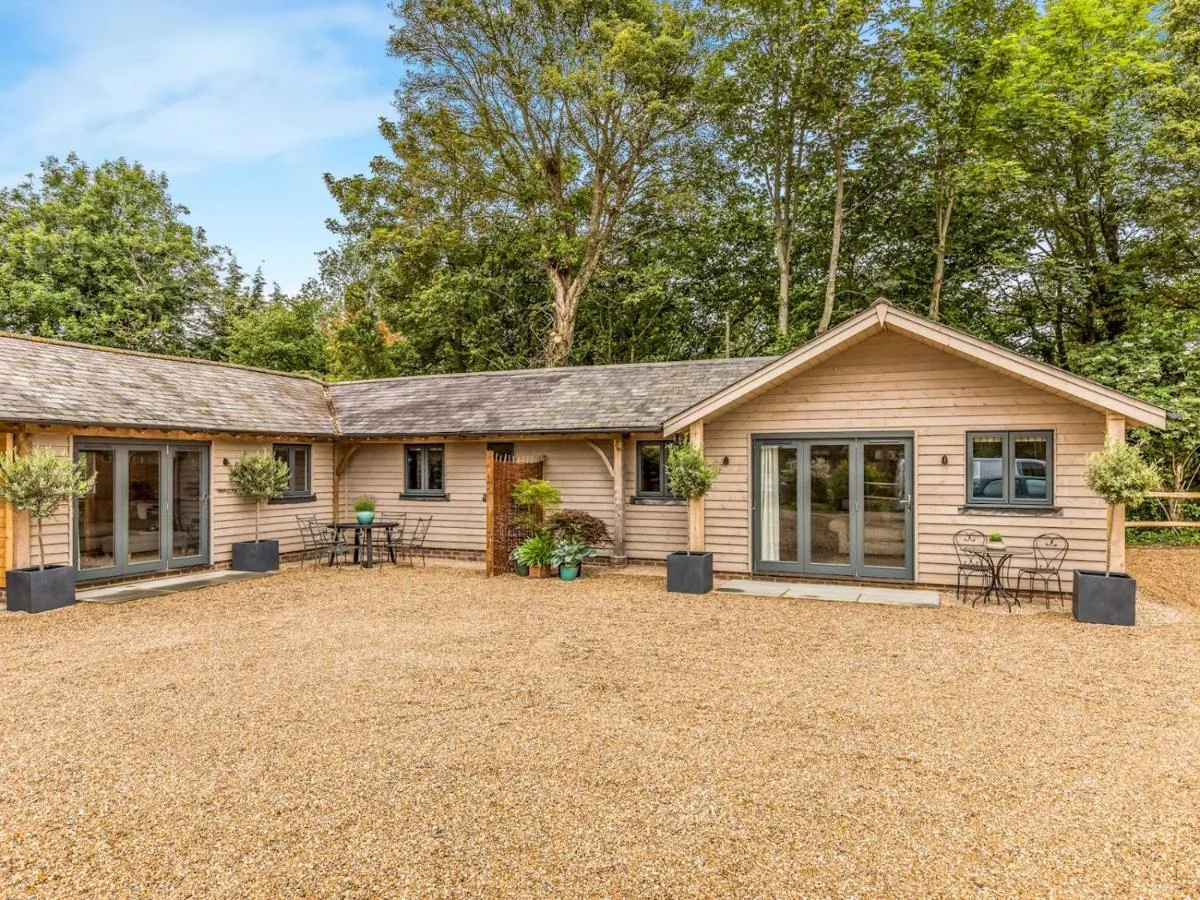 Image 4 of Pass the Keys Delightful 1 bed lodge in South Downs village