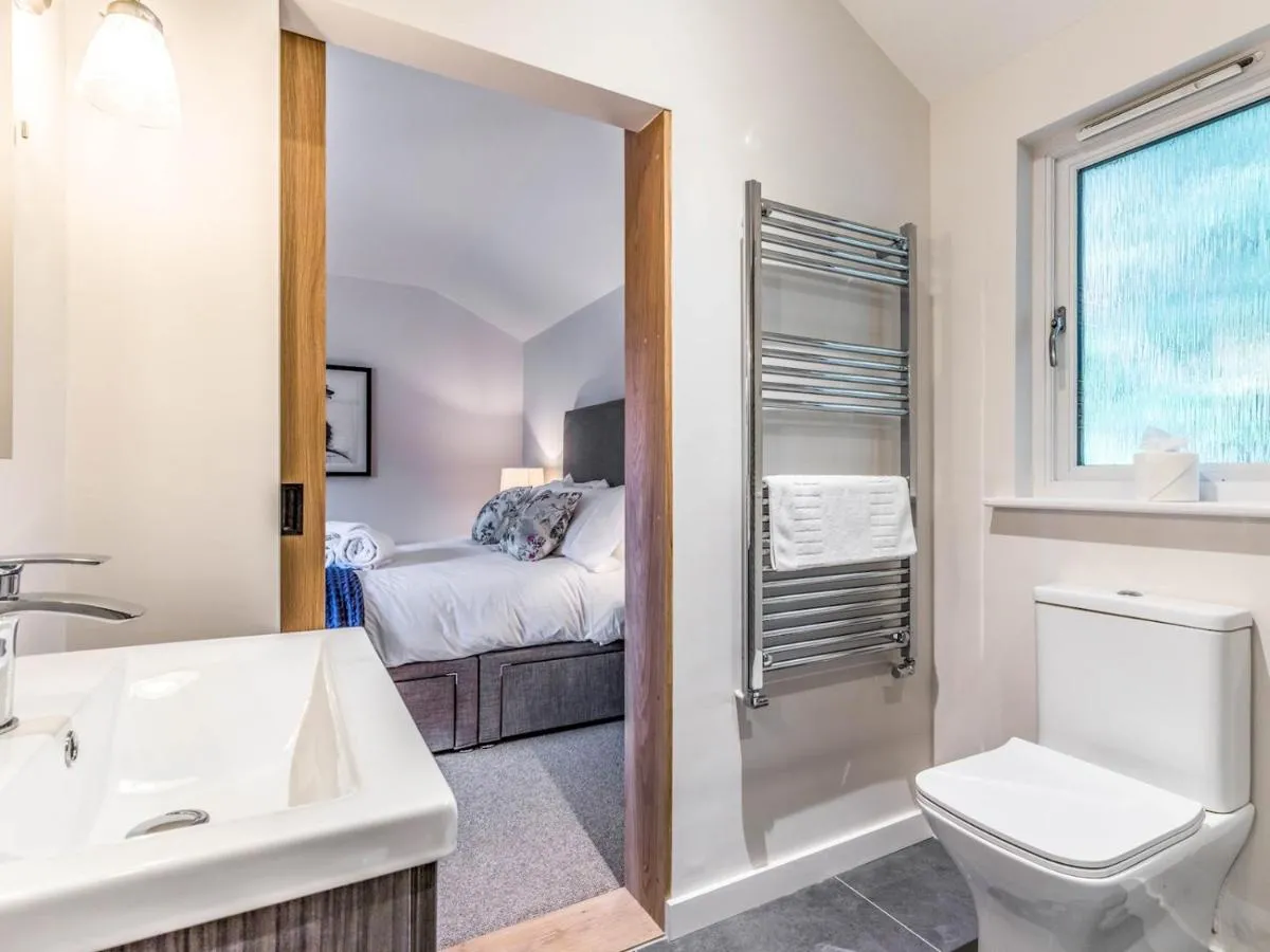Image 2 of Pass the Keys Delightful 2Bed Lodge in Downland Village