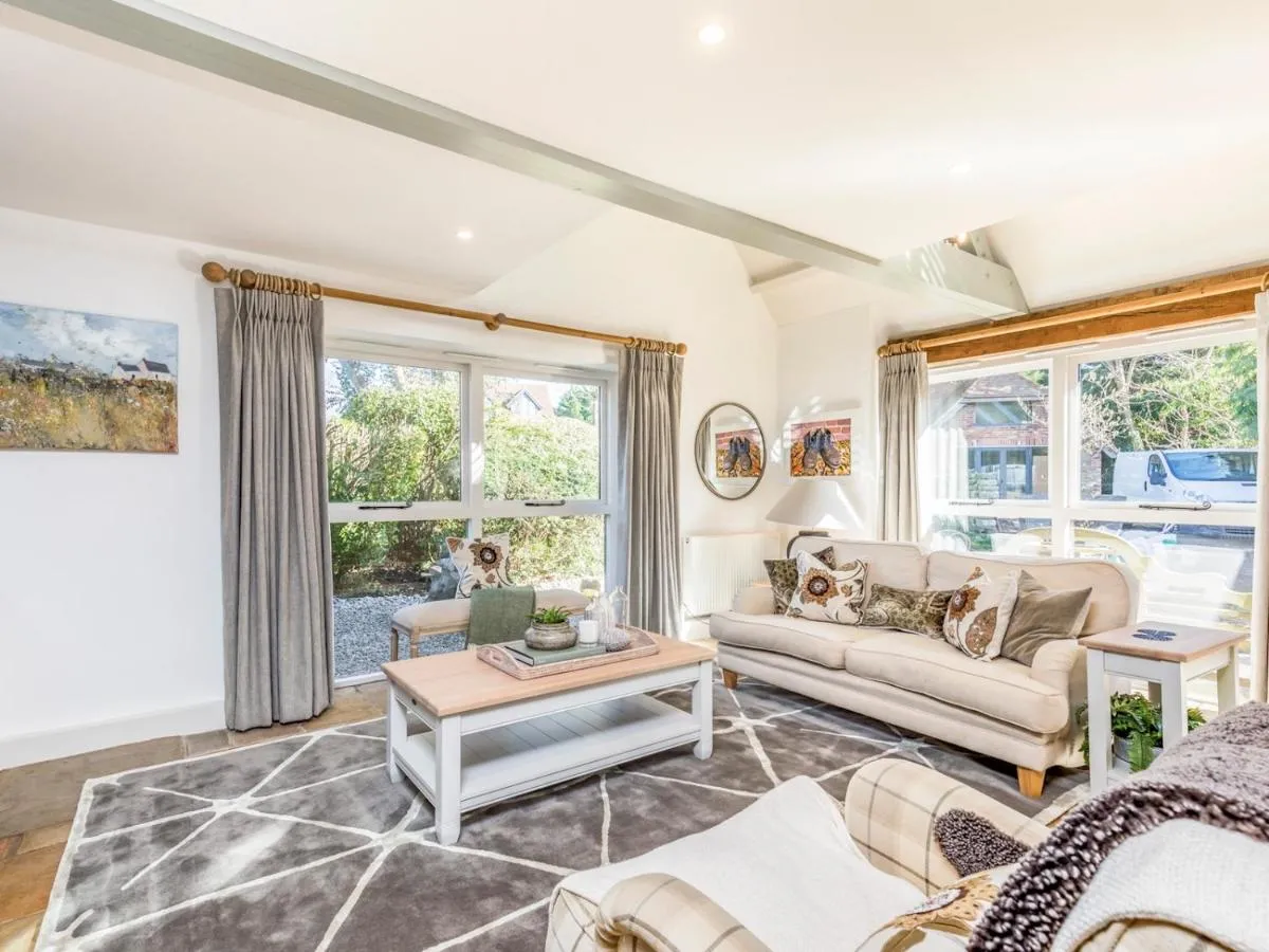 Image 1 of Pass the Keys Peaceful and beautiful 1 bedroom barn conversion