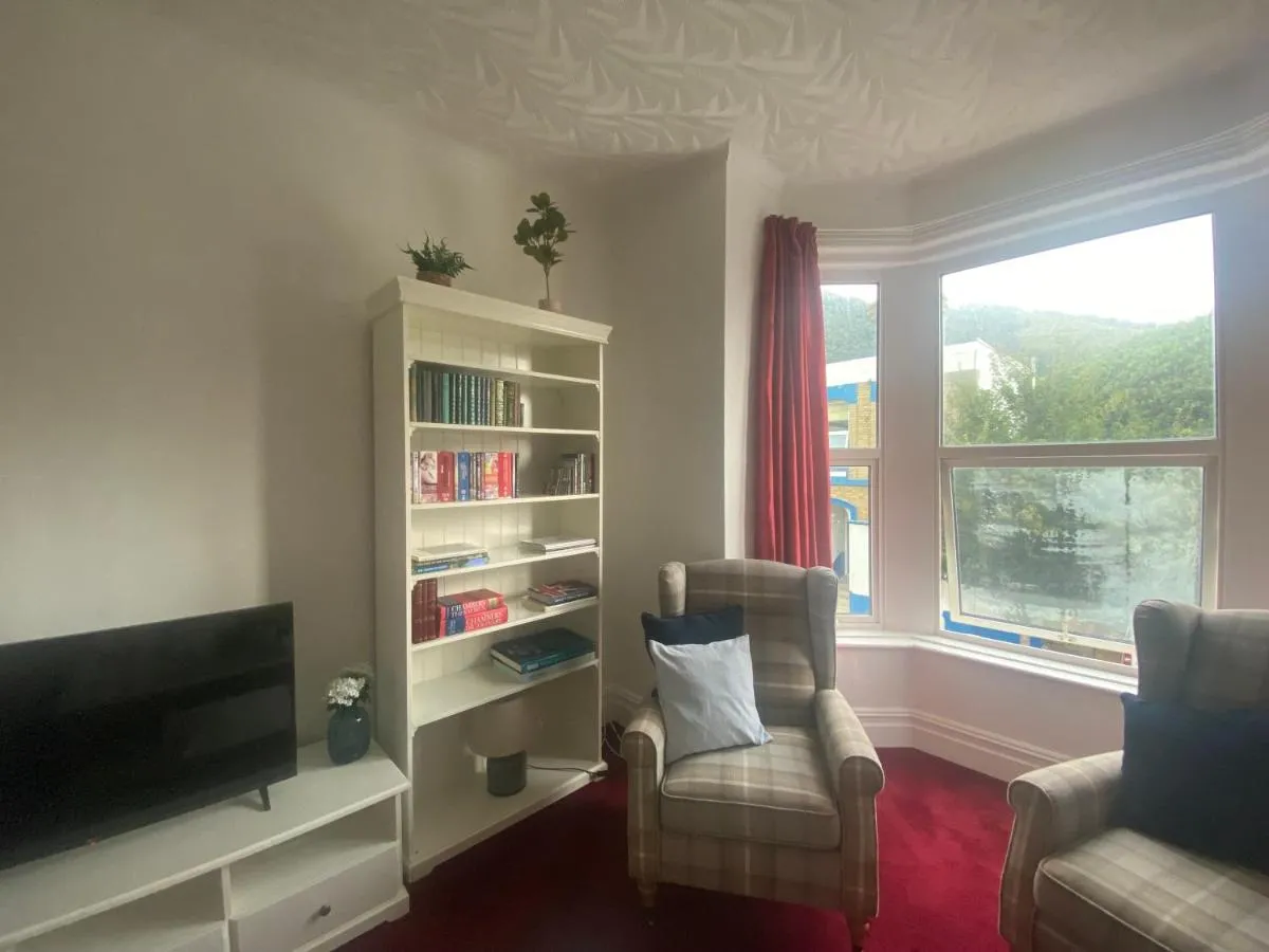 Image 4 of Peaceful Coastal Apartment