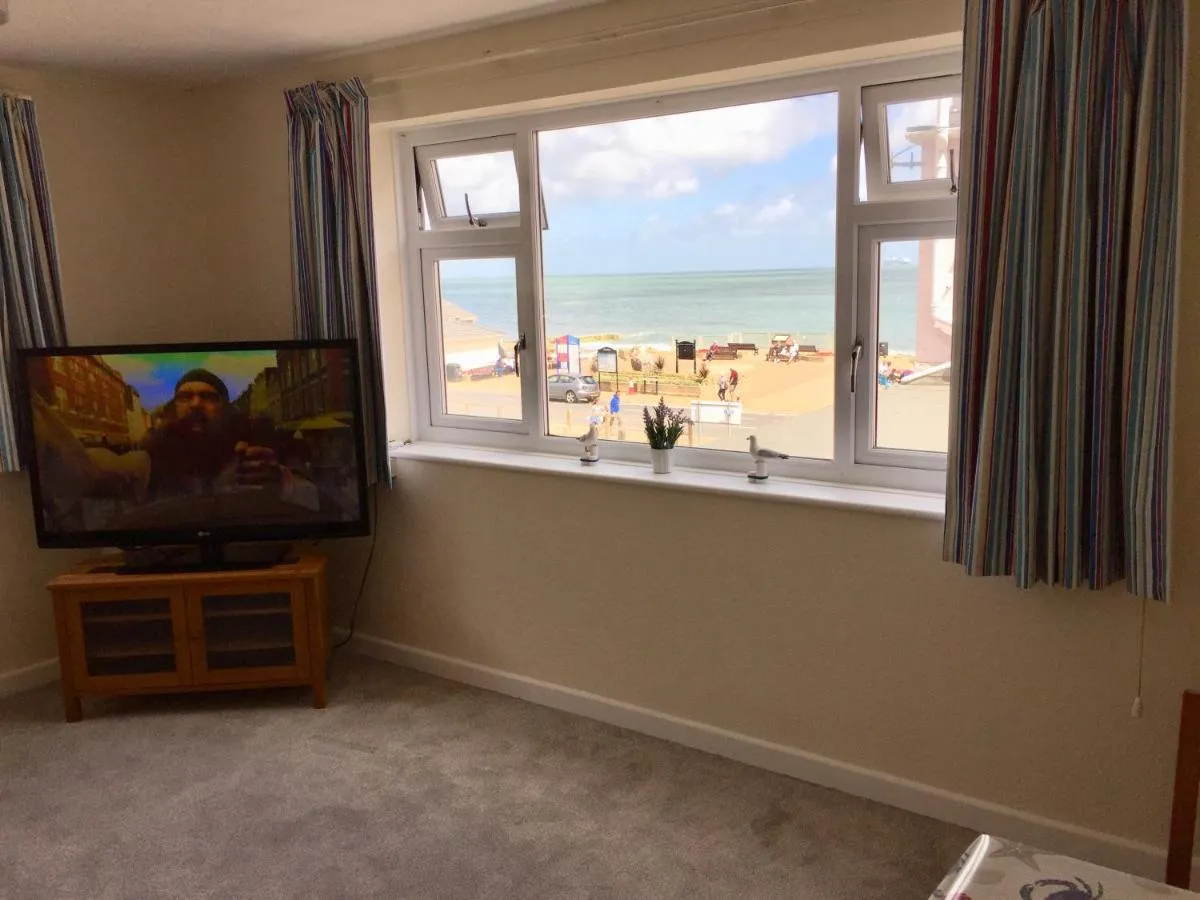 Image 4 of Pink Beach Guest House
