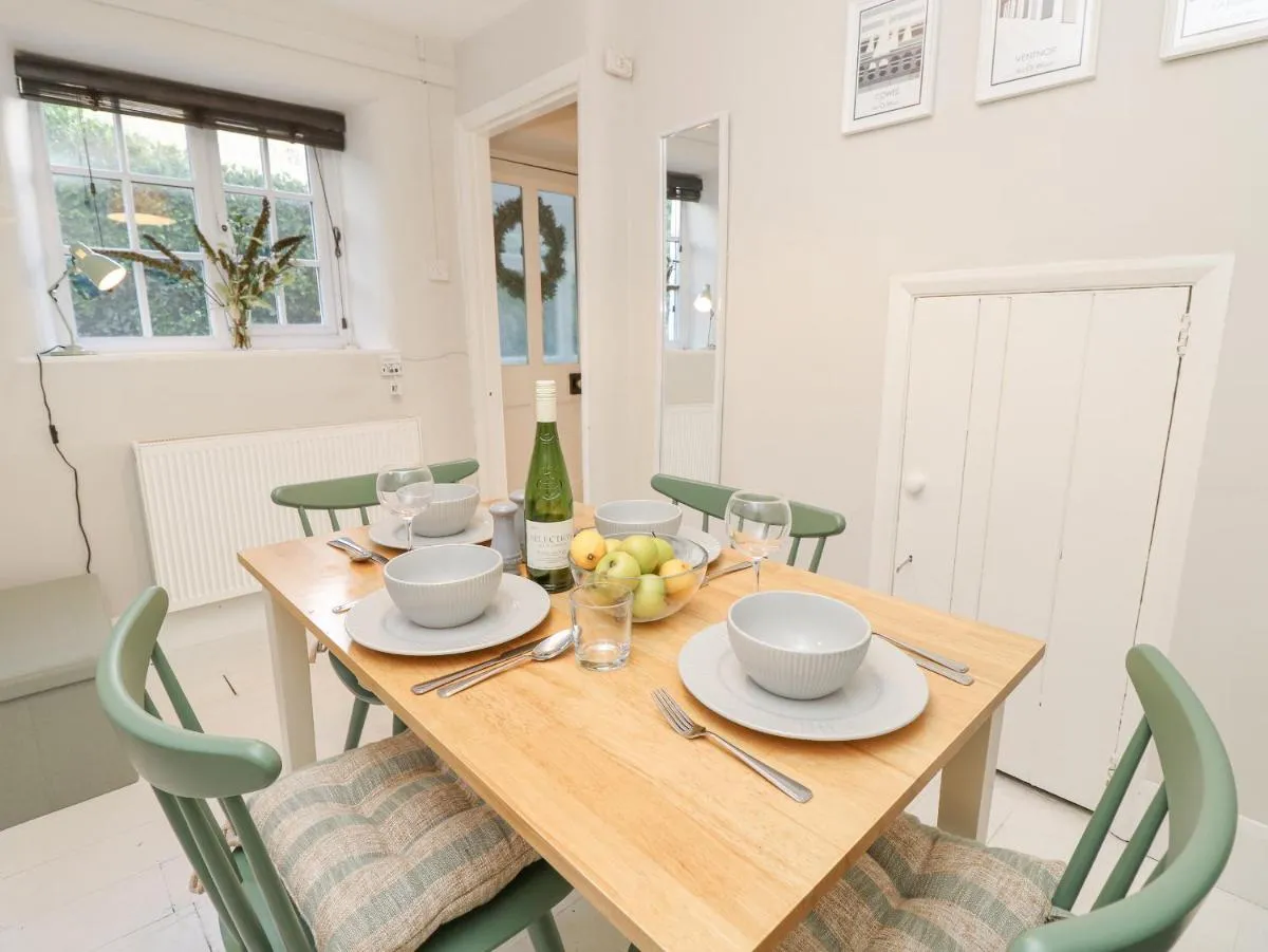 Image 3 of Saltwater Cottage