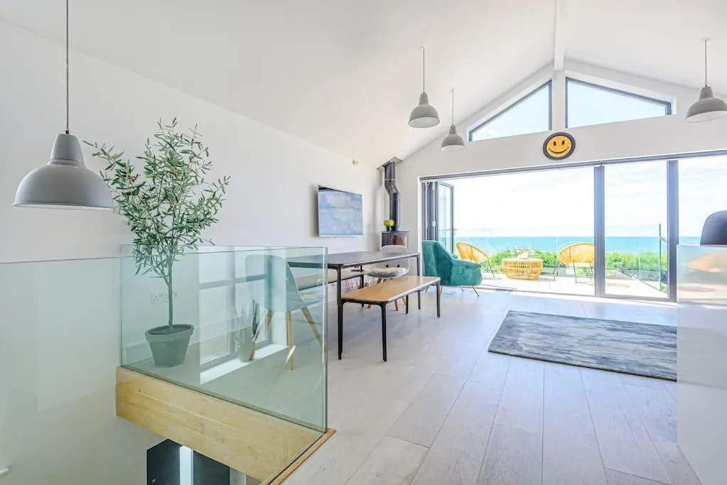 Image 1 of Seafire Beach House – West Wittering