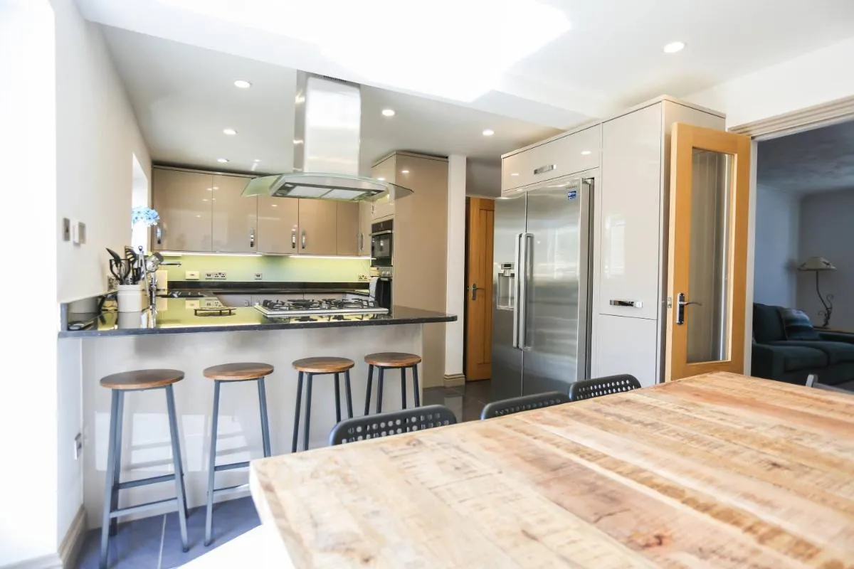 Image 5 of Seascape – 4 bed home in Bracklesham Bay