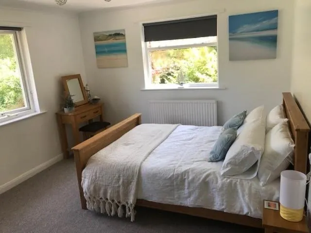 Image 1 of Seawinds
