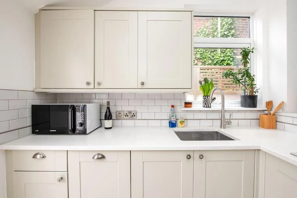 Image of Southsea rental for families, friends and contractors