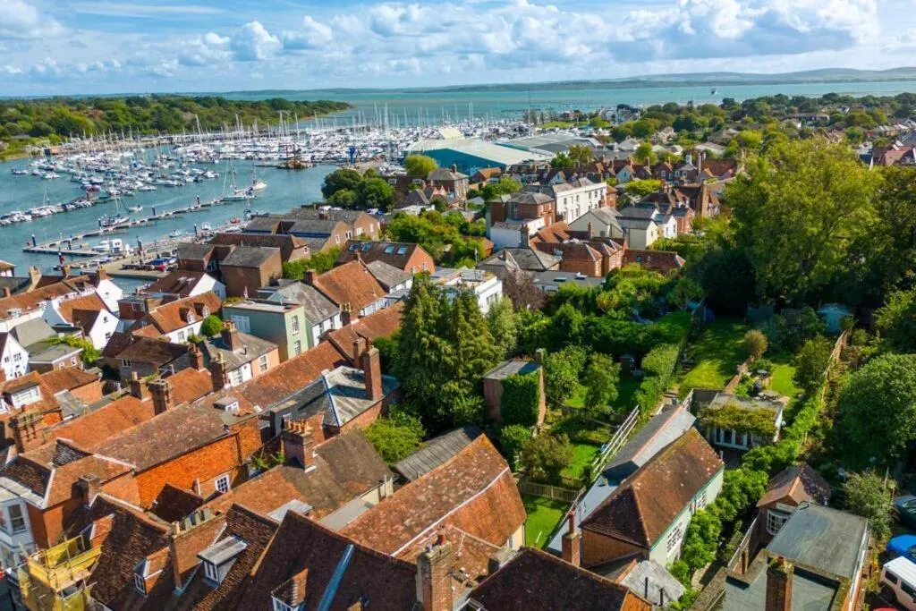 Image of Stunning Luxury Apartment in Central Lymington