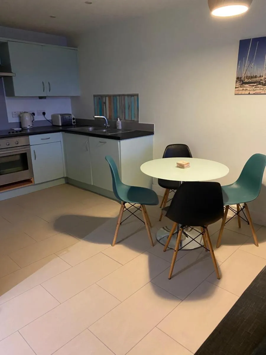 Image 2 of Stunning Marina apartment Gosport Portsmouth